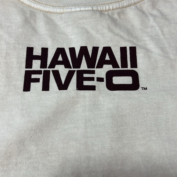 NEW M Crazy Shirts Hawaii Five-O OFF WHITE T Shirt COCONUT DYED UPF 50+ men’s M - Picture 15 of 16